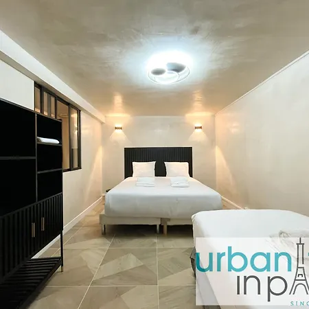 09 - Amazing Duplex On Champs-elysees * פריז