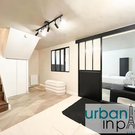 09 - Amazing Duplex On Champs-elysees דירה