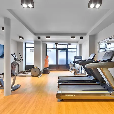 09 - Amazing Duplex On Champs-elysees *